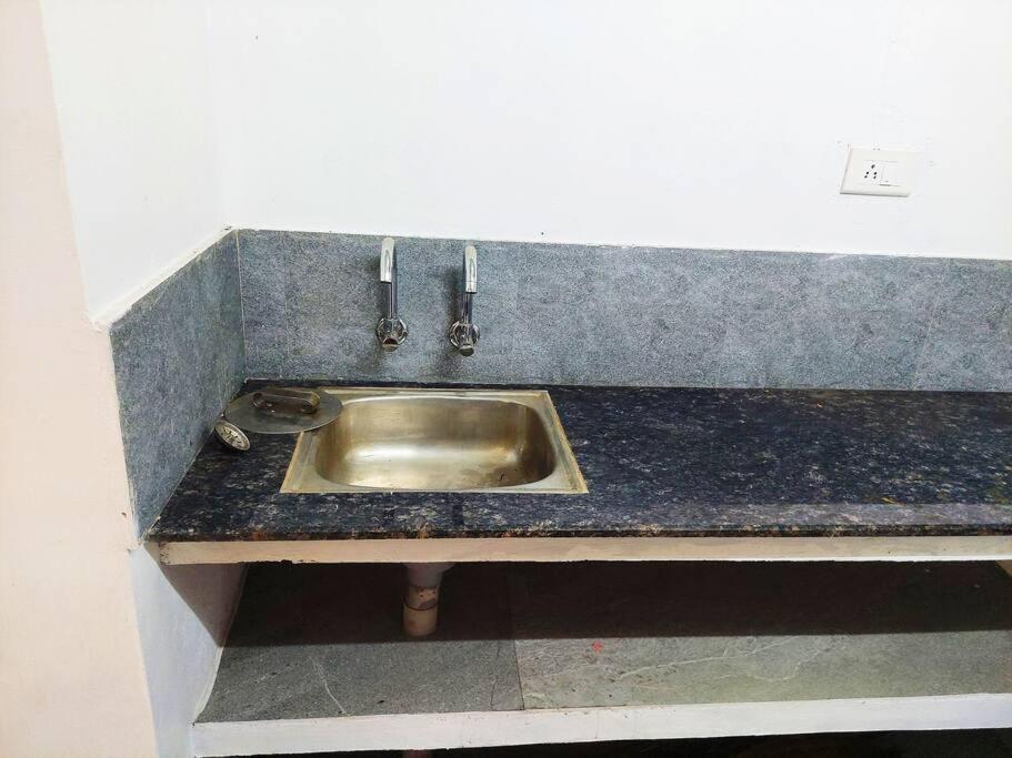 Forestay -3 Bhk Villa Kochi Pallipuram Exterior photo